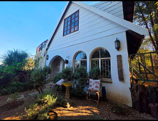 4 BEDROOM HOUSE FOR SALE IN GLENVISTA